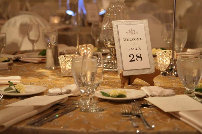 Table number and Decor
