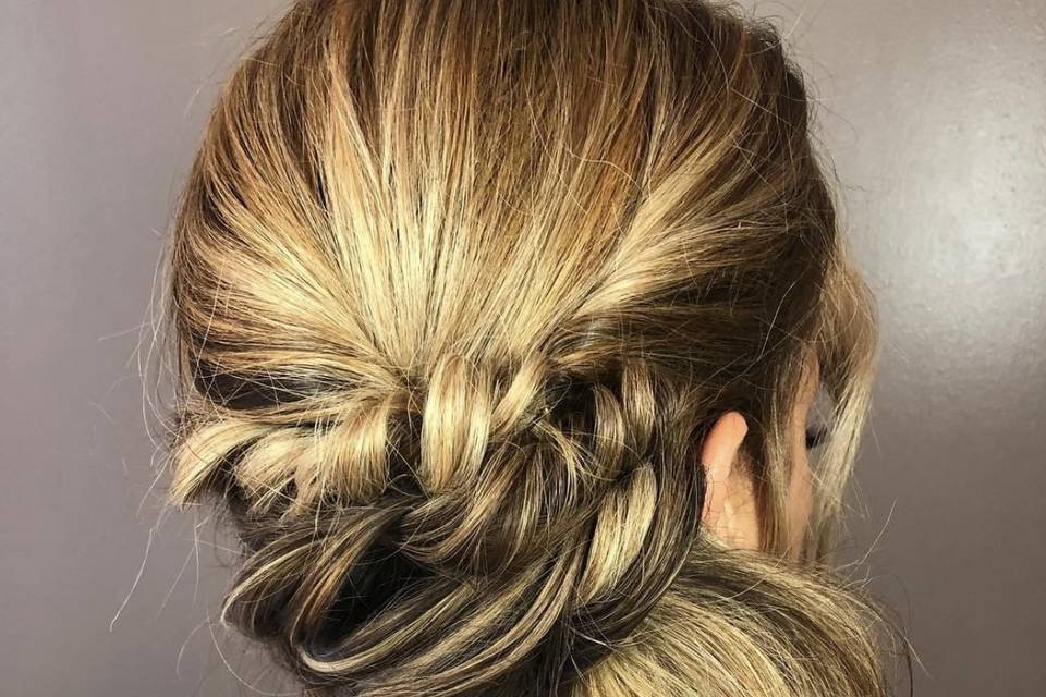 Side hairstyle