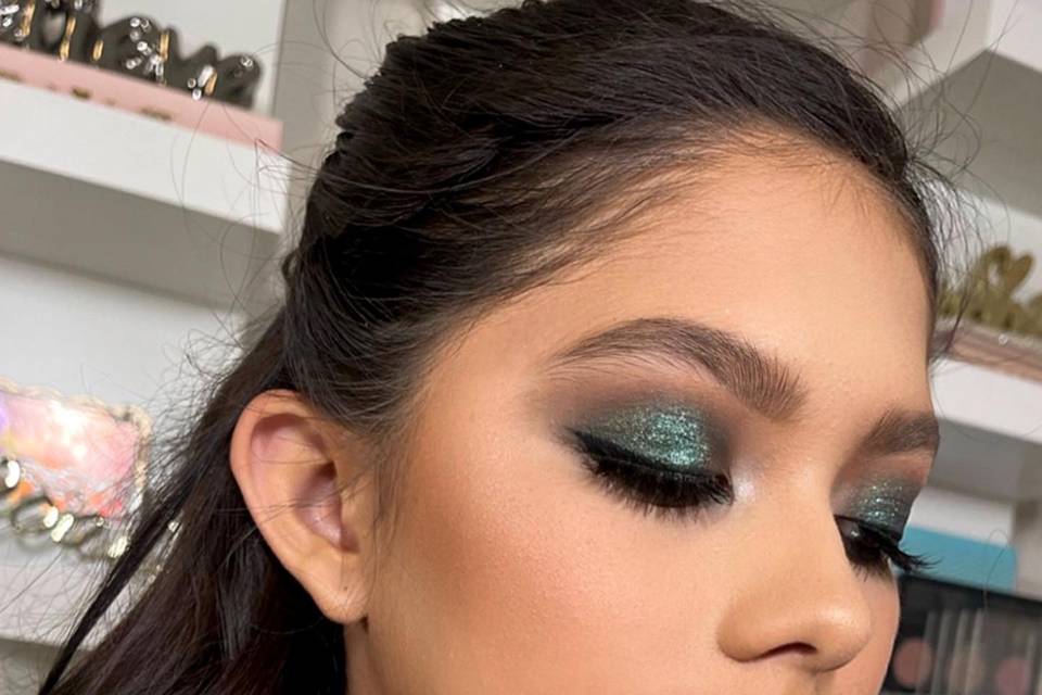 Prom Makeup