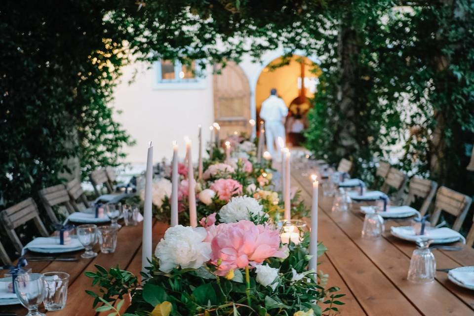 Tablescape