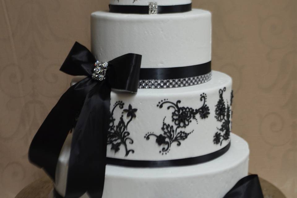 Papa's Cupcakes - Wedding Cake - Perkasie, PA - WeddingWire