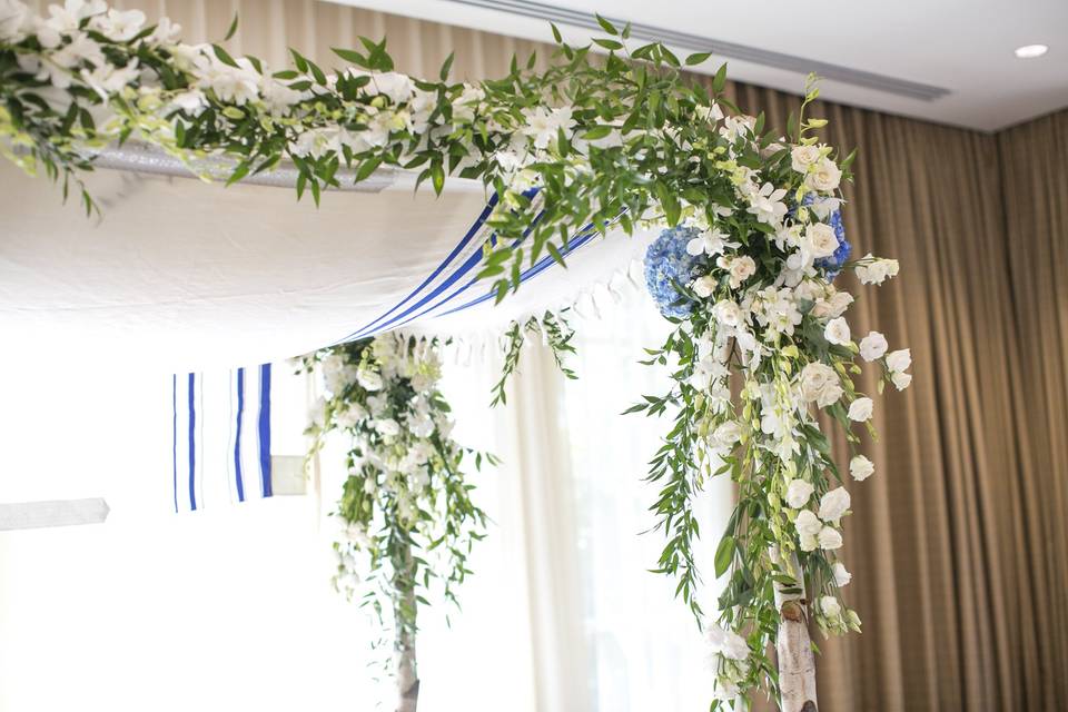 Arch decor