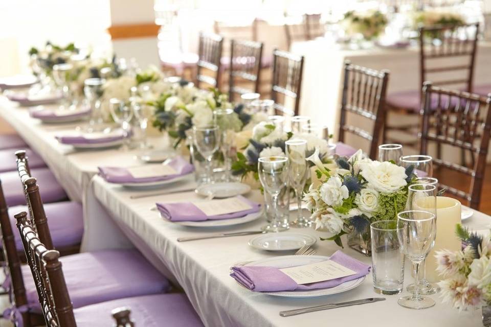 Long table setting