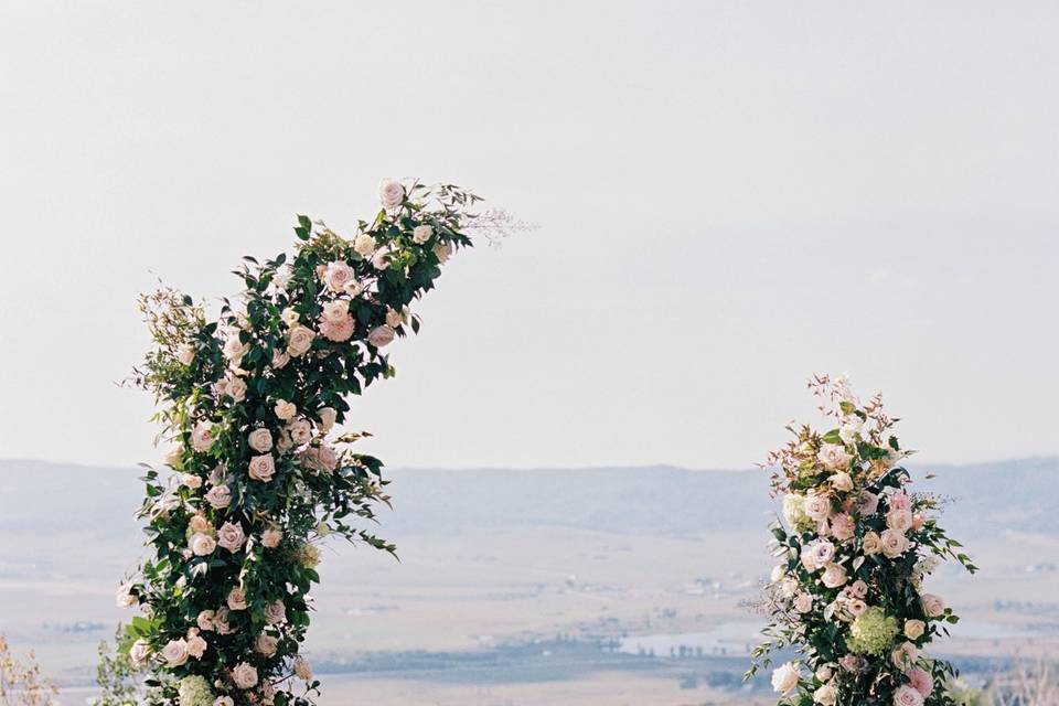 Organic ceremony arch