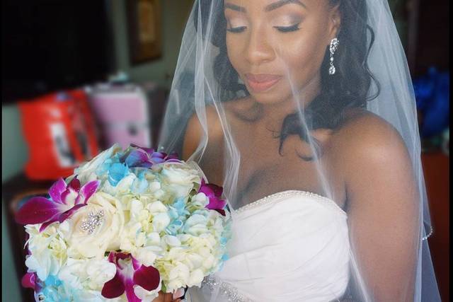 Enhance U- Jamaican Makeup Artist