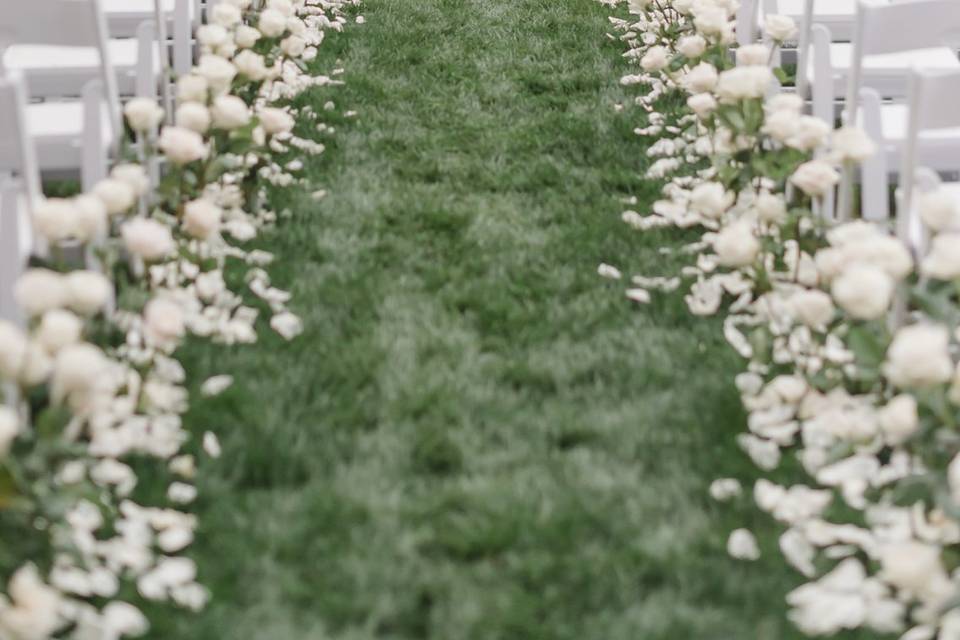 Aisle floral