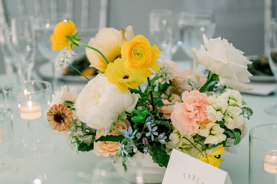 Yellow and peach centerpiece