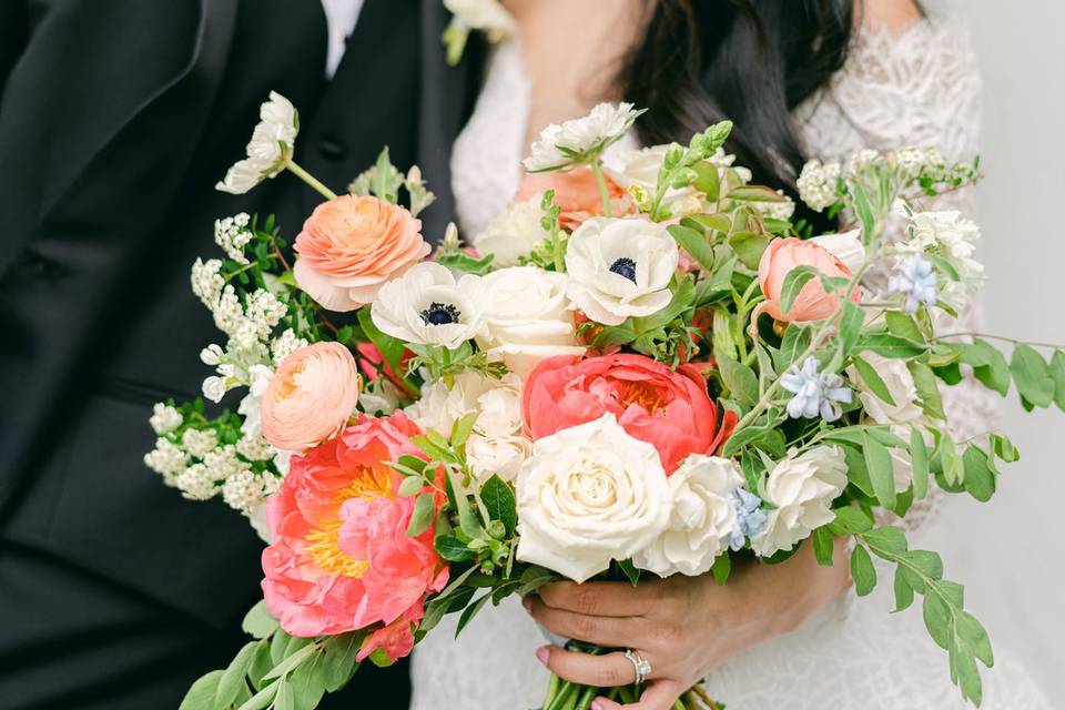 Coral peach and white bouquet