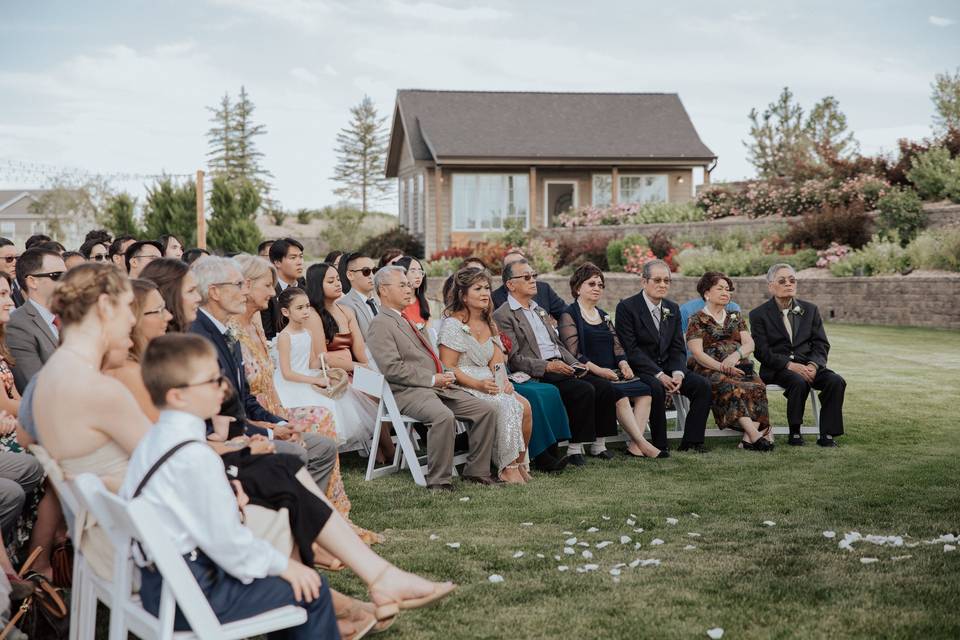 Guest ceremony seating