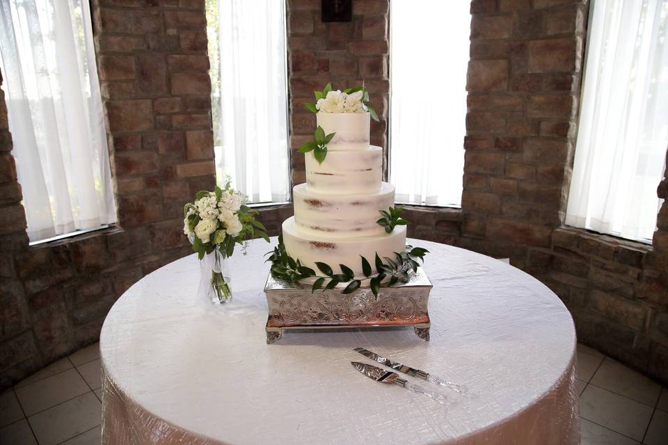 Cake display