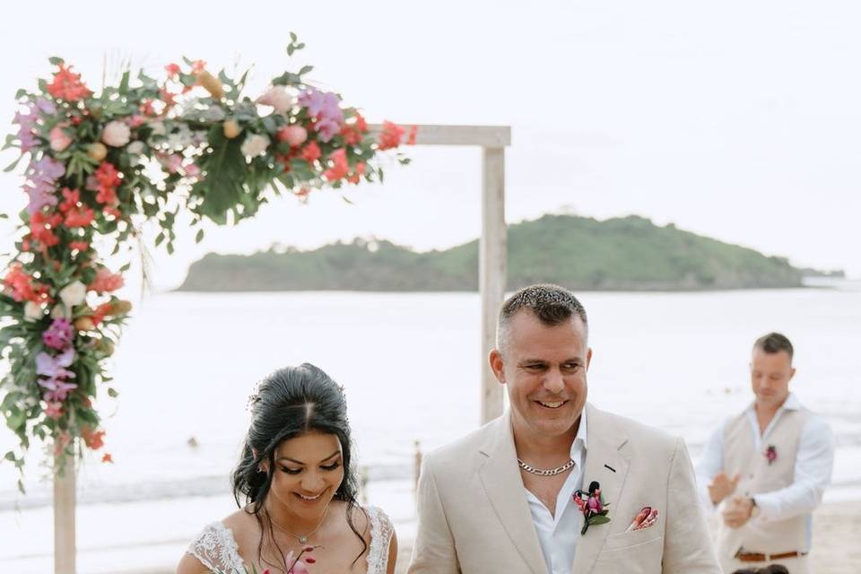 Tropical Costa Rica Wedding
