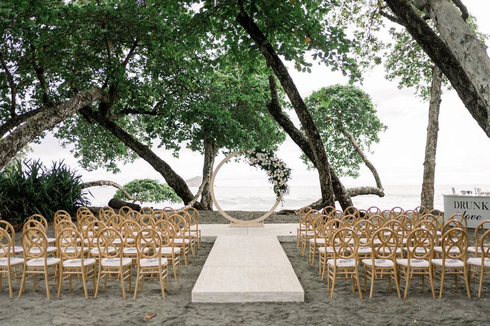 Jungle beach Wedding