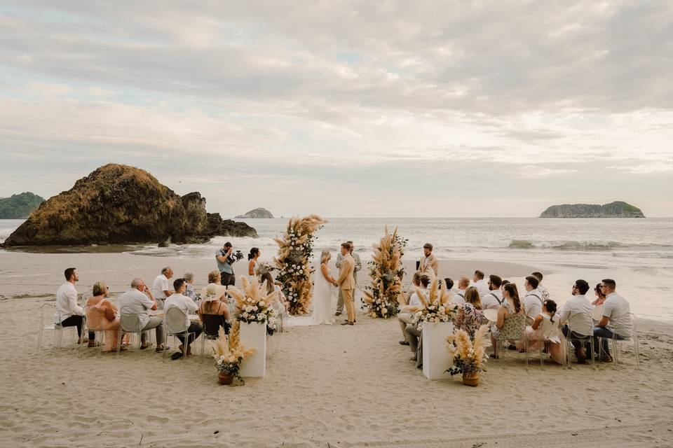 Sweetheart Weddings Costa Rica