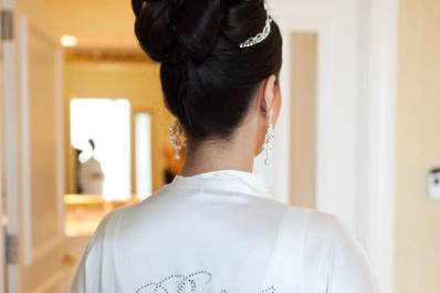 Bridal hair by Remona