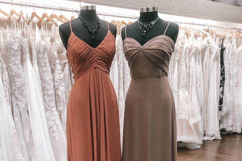 Bridesmaid Duo