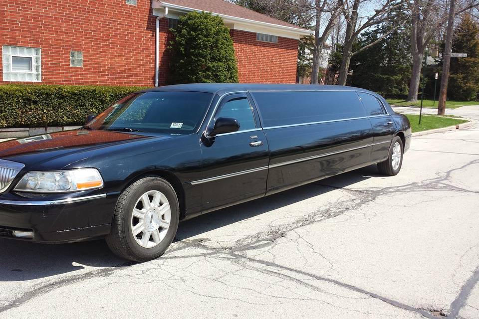 Nightstar Chicago Limo