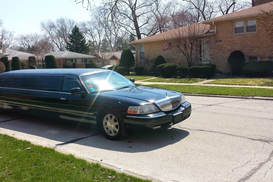 Nightstar Chicago Limo