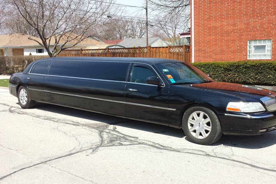 Nightstar Chicago Limo