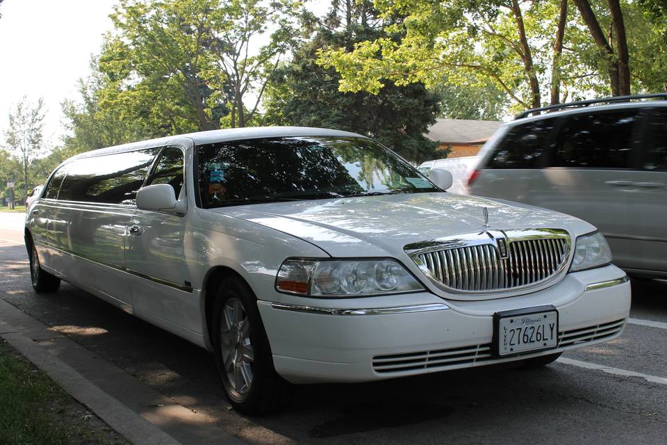 Nightstar Chicago Limo