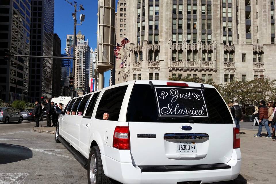 Nightstar Chicago Limo