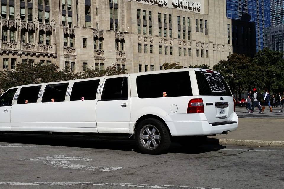 Nightstar Chicago Limo