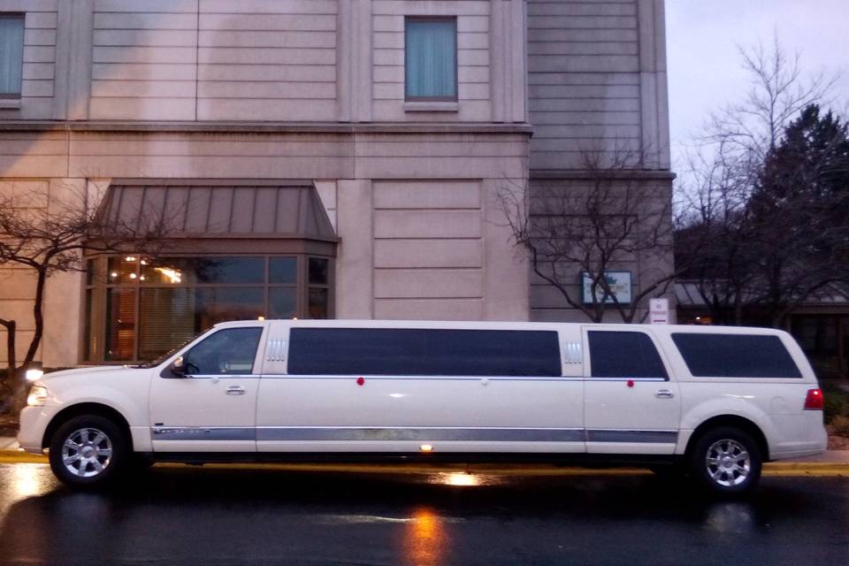 Nightstar Chicago Limo