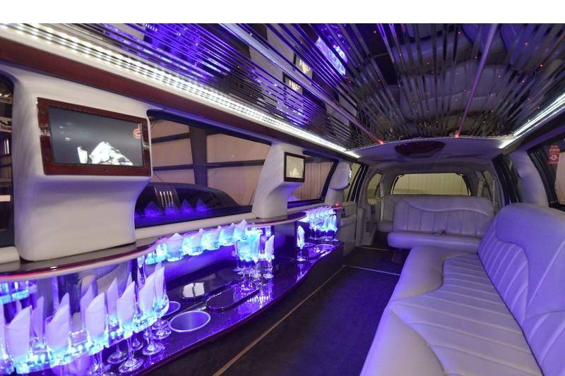 Nightstar Chicago Limo