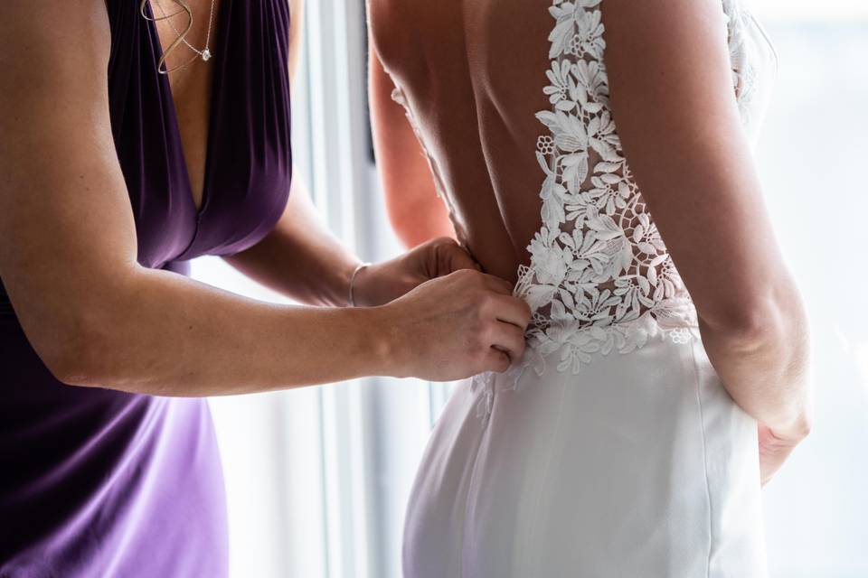 SuZann Designs Custom Gowns & Alterations
