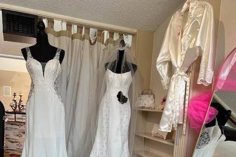 SuZann Designs Custom Gowns & Alterations
