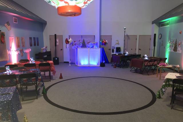 Booth and hall uplighting