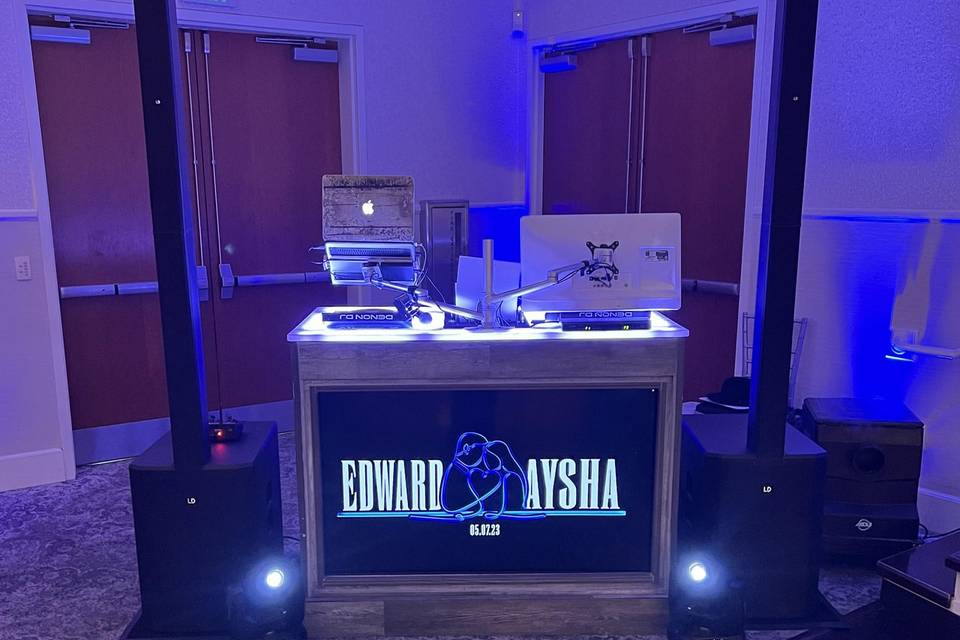 Custom DJ Booth w/60