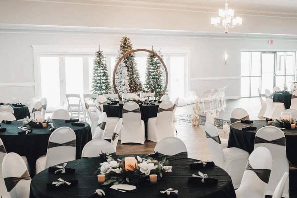 Winter indoor ceremony