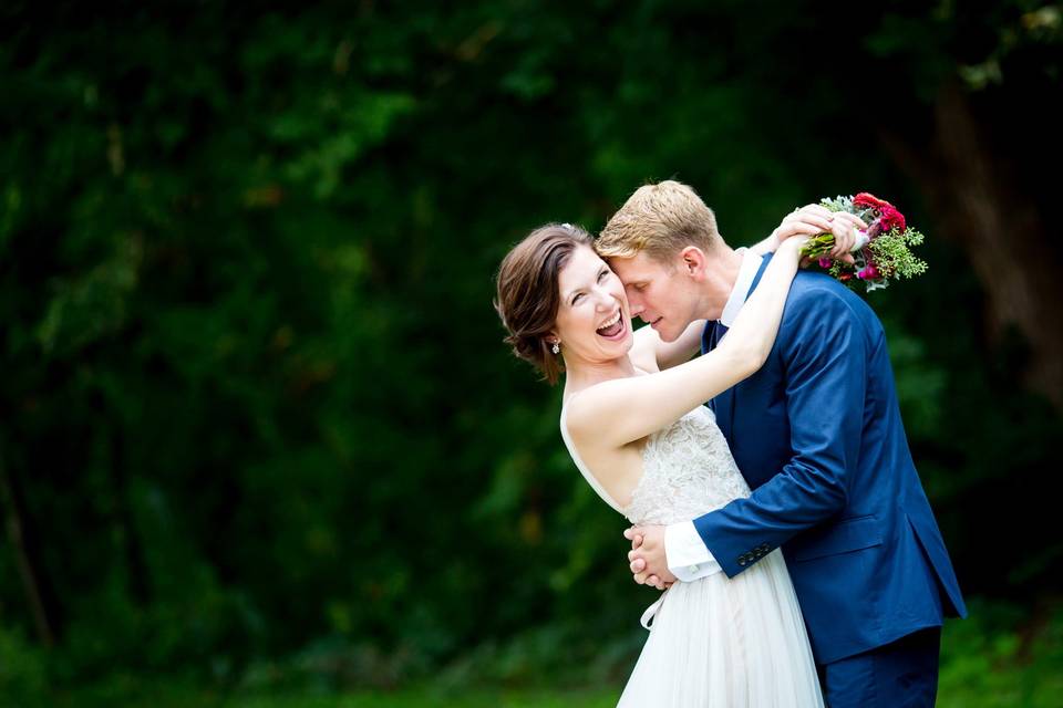 Bride and Groom photo session at Congress Park in Saratoga Springs NY