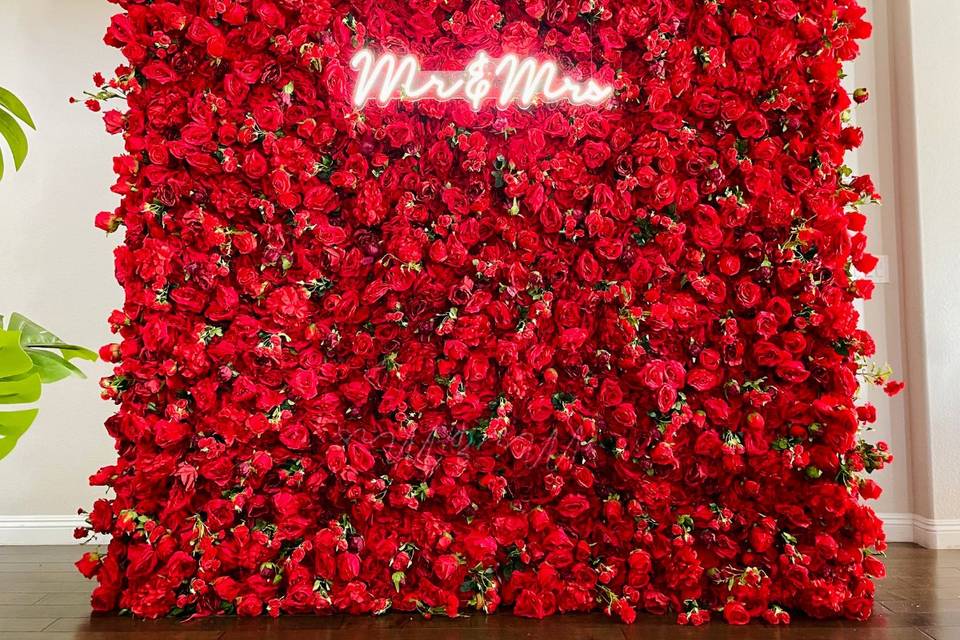 Moulin Rouge flower wall