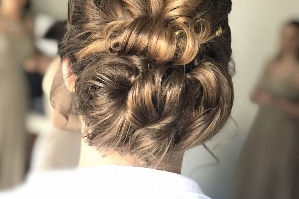 Low updo