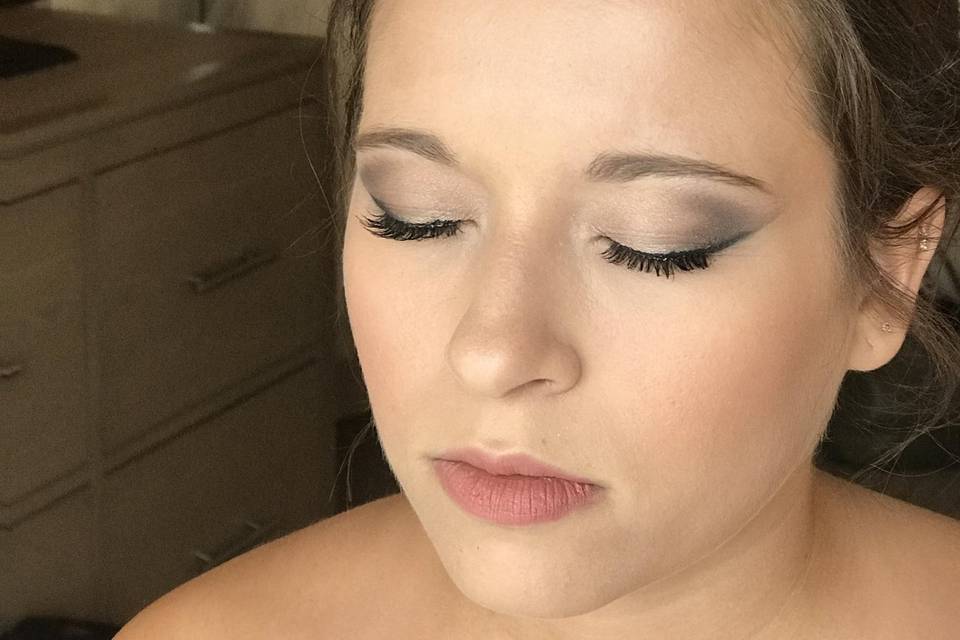 Soft smoke eye