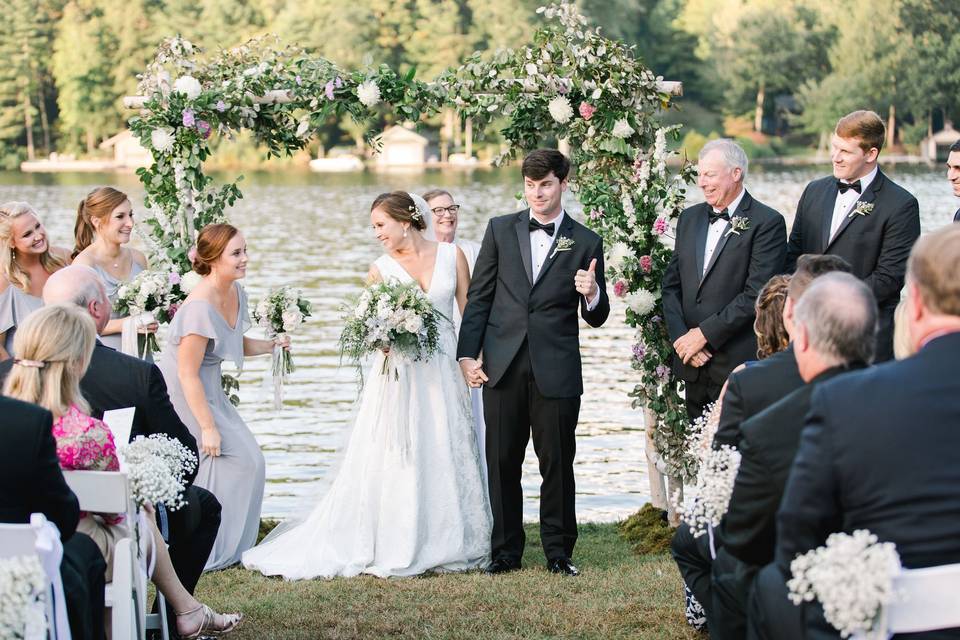 Ceremony at Lakeview Garden