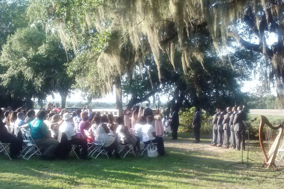 Magnolia Gardens, S C wedding