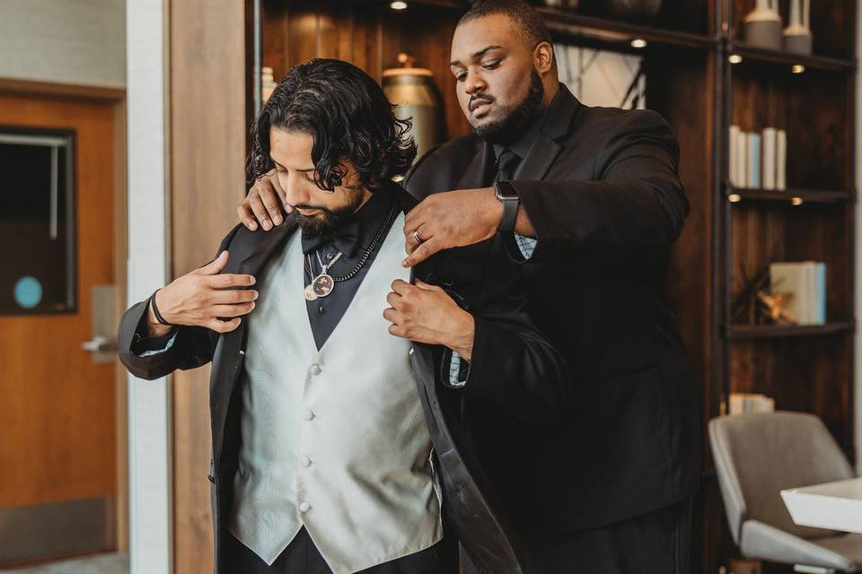 Groomsmen Getting Ready