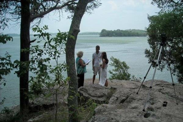 Couple wedding by the ocean