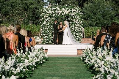 Mansion Garden Lawn Ceremony