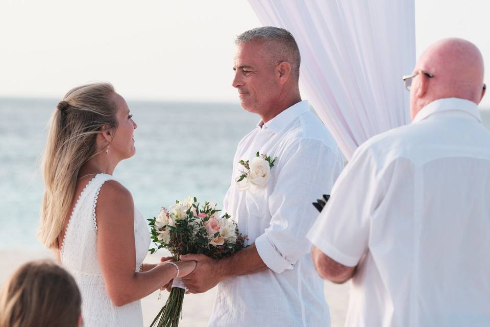 Sunset Kiss Package