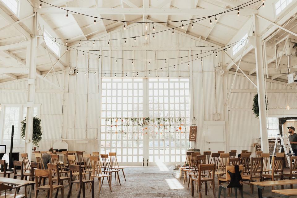 Dreamy white venue