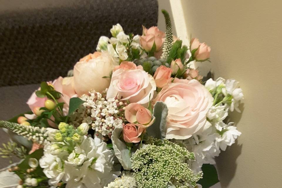 Table centerpiece bouquet