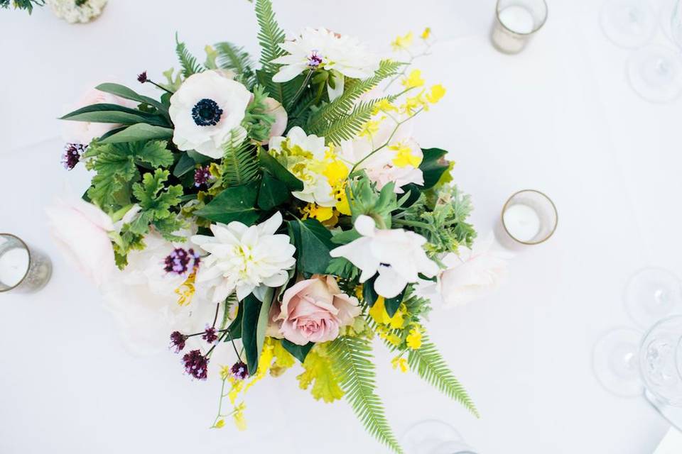 Floral centerpiece