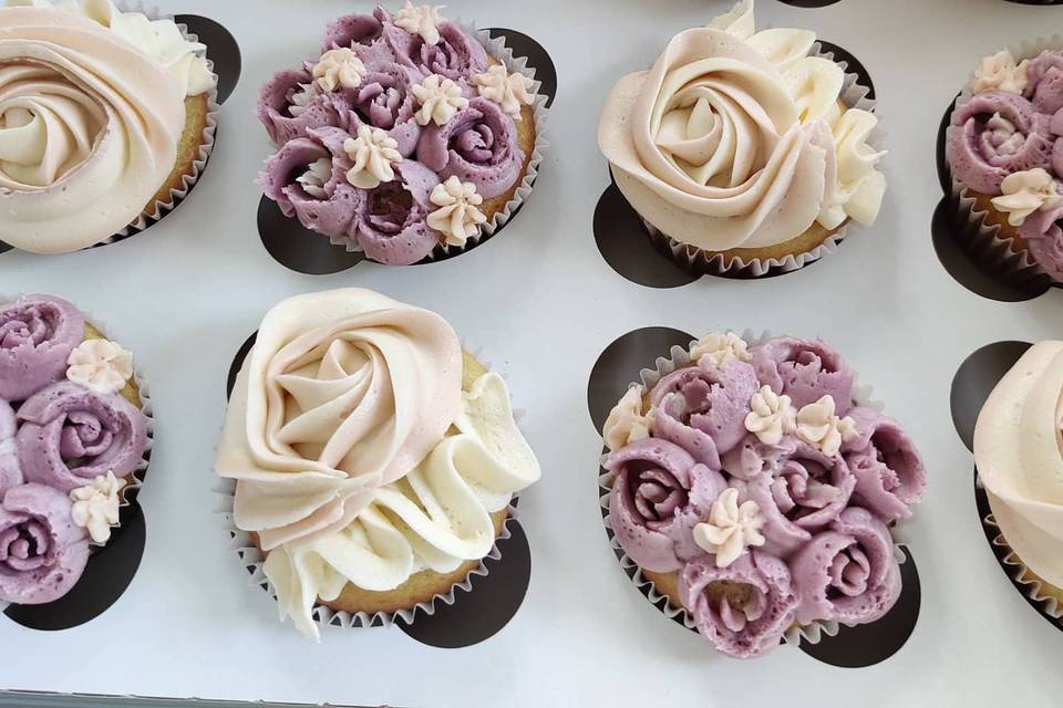 Wedding cupcakes