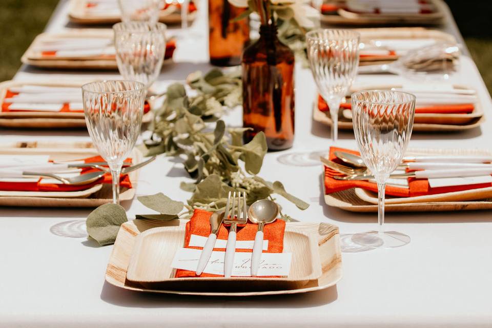 Reception Table Setup