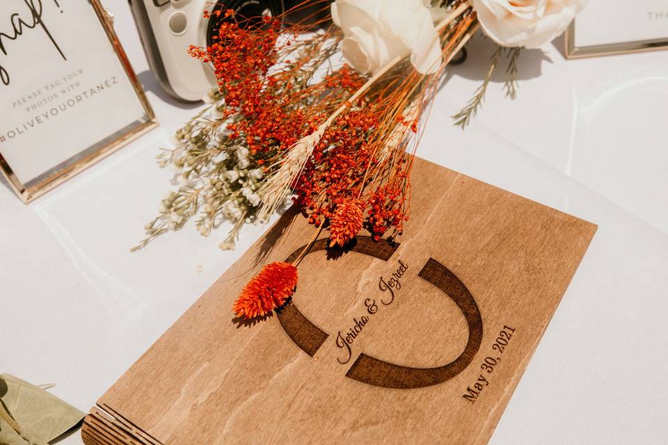 Wedding Guest Book Table