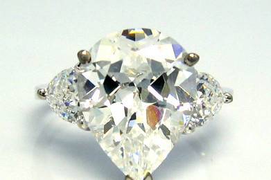 5A Quality CZ Engagement Ring set in 9-18 karat gold!