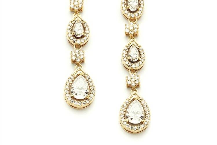 High Quality Cubic Zirconia, Rhinestone and Austrian Crystal Jewelry to Add Glimmer and Glamour to your dress, or bridesmaid dress...We provide Bride's with a personal shopper who will find what she is looking for...over 1000's of items are available...